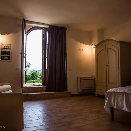 Farm stay La Collina Degli Ulivi Forano